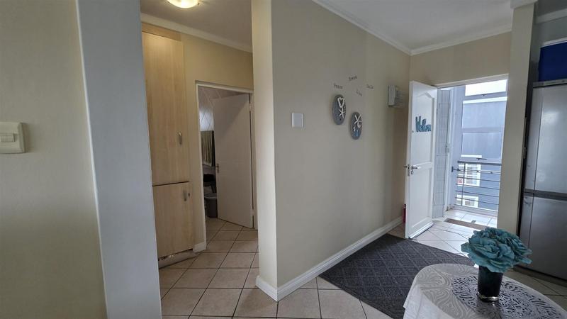 2 Bedroom Property for Sale in Reebok Western Cape